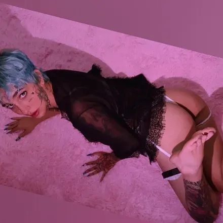 OnlyFans cuenta klaire_savage header 2