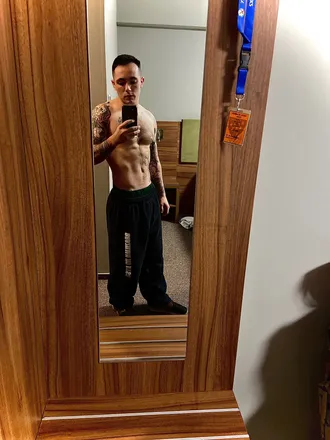 OnlyFans cuenta chief_turner header 2