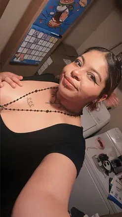 OnlyFans account  zombaby avatar 1