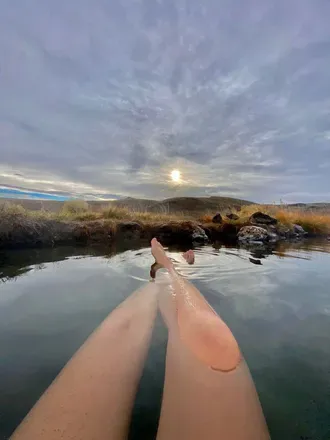 OnlyFans account  adventuringtoes avatar 1