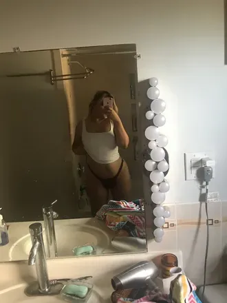 OnlyFans cuenta minxxxbby22 header 2