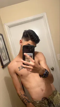 OnlyFans cuenta mikeloko6677 avatar 1