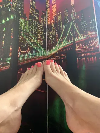 OnlyFans cuenta sweet_feet247 avatar 1