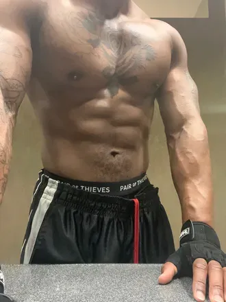 OnlyFans cuenta dragonfly_finesss header 2