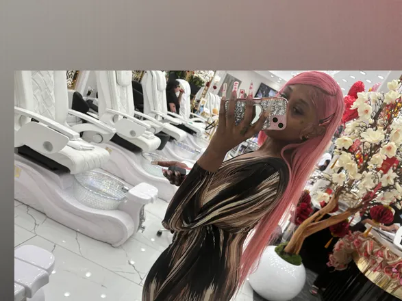 OnlyFans cuenta royaltybanks header 2