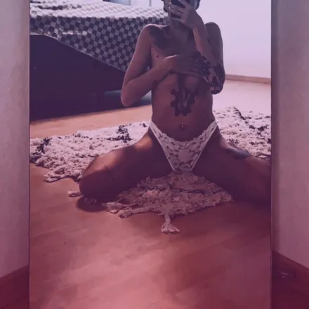 OnlyFans cuenta jmeellow header 2