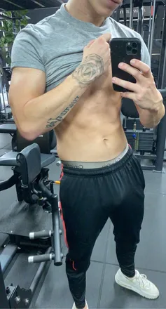 OnlyFans cuenta leovdhidde header 2