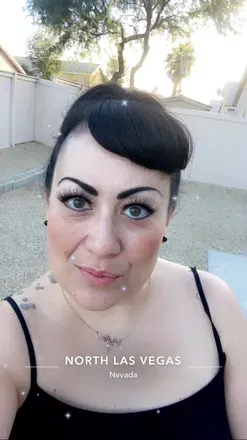 OnlyFans cuenta nerdycurvyflirty avatar 1