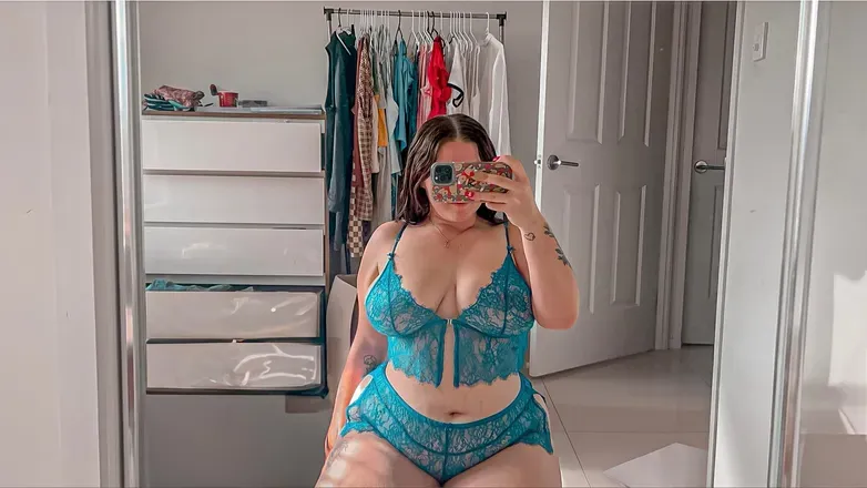 OnlyFans cuenta bigtitsbitchxo header 2