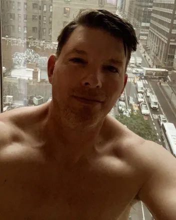 OnlyFans cuenta u86105697 header 2