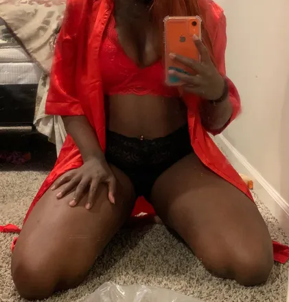 OnlyFans cuenta lovelybeauty1 header 2