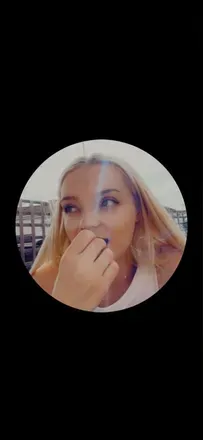 OnlyFans account  rose_1997 avatar 1