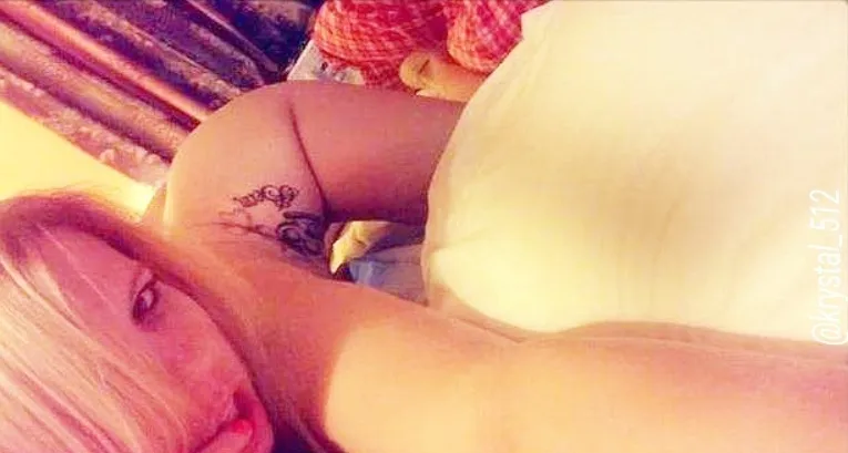 OnlyFans cuenta famousbarbie101 header 2