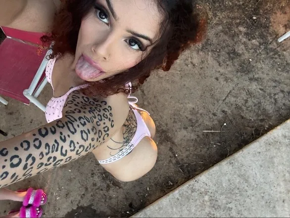 OnlyFans cuenta nuttiaya header 2