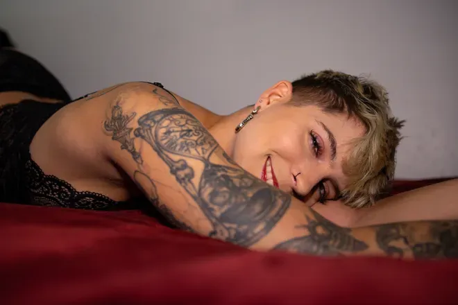 OnlyFans cuenta mjkittycat420_96 header 2