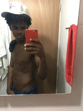 OnlyFans account  elroy_black777 avatar 1