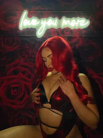 OnlyFans cuenta badbitchwoah header 2