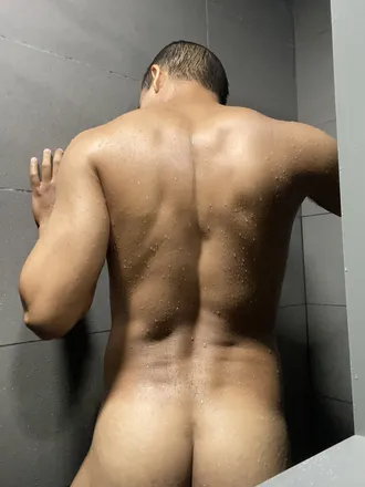 OnlyFans cuenta andreshunter header 2