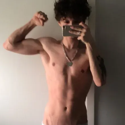 OnlyFans cuenta luretiss avatar 1