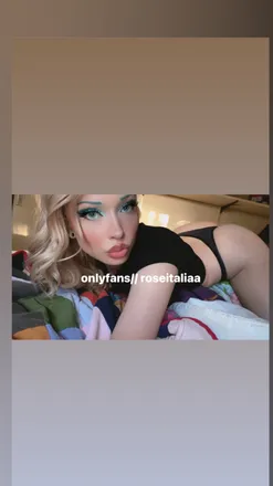 OnlyFans cuenta roseitaliaa header 2