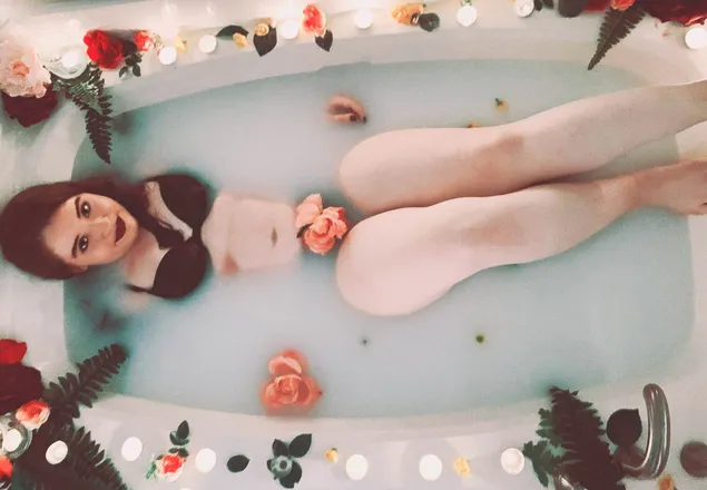 OnlyFans cuenta that1stonedgirl header 2