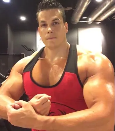 OnlyFans cuenta spanishhulk avatar 1
