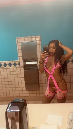OnlyFans cuenta lilbooty_ header 2
