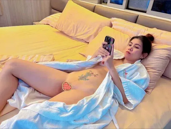 OnlyFans cuenta yutnoey header 2