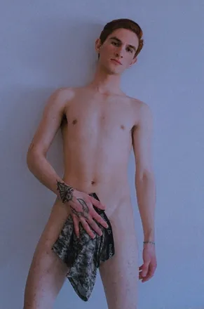 OnlyFans cuenta alectorres header 2
