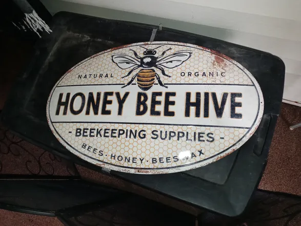 OnlyFans cuenta honeybee1368 header 2