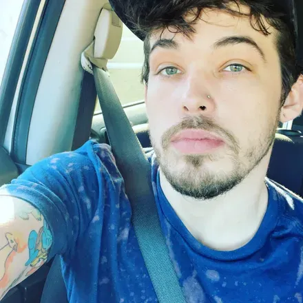 OnlyFans cuenta squishyouu header 2