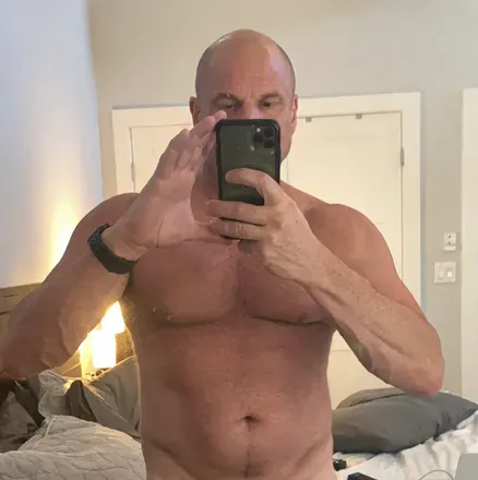 OnlyFans cuenta daddykumpig avatar 1
