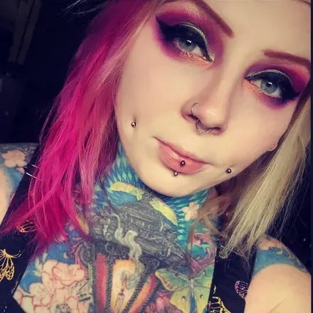 OnlyFans cuenta beautymortician avatar 1