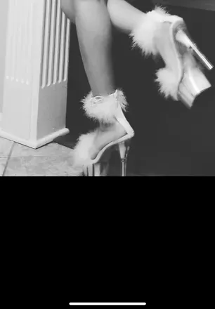 OnlyFans cuenta ashleee_laaa header 2