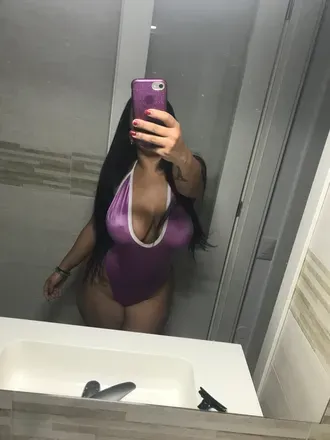 OnlyFans cuenta laaparis header 1