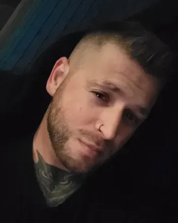 OnlyFans cuenta robbysqwabbles avatar 1