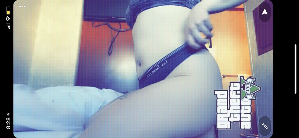OnlyFans cuenta kyla.ren header 2