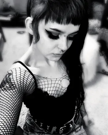 OnlyFans cuenta morbidlymystic avatar 1
