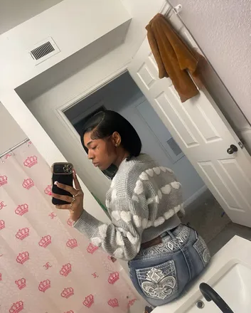 OnlyFans cuenta khalanikayy header 2