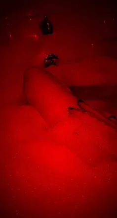 OnlyFans cuenta lilmizdredful header 2