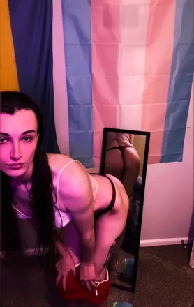 OnlyFans cuenta pizza_timeee header 2