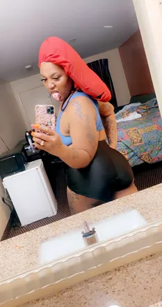 OnlyFans cuenta u129157069 header 2