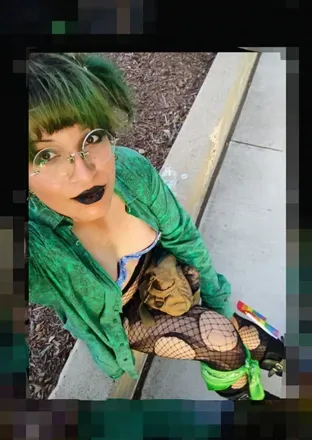OnlyFans account  snailsrain avatar 1
