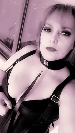 OnlyFans account  jessfoxygirl avatar 1