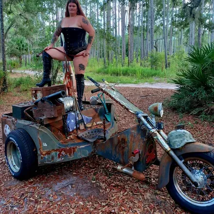 OnlyFans cuenta that1bikerchic header 2