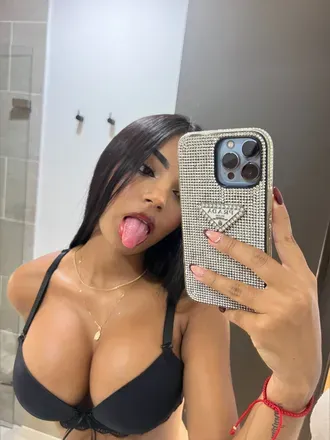 OnlyFans cuenta miacollinss avatar 1