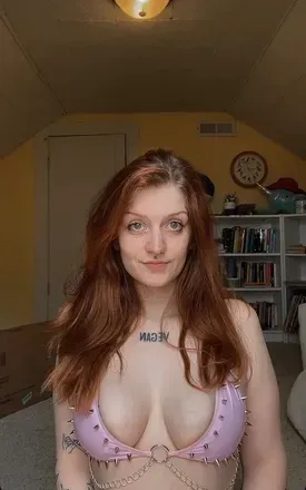 OnlyFans account  smallerveganpeech avatar 1