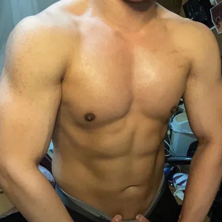 OnlyFans account  bariuke_o header 2