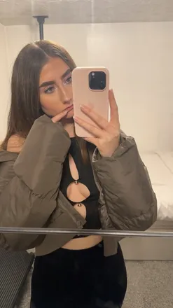 OnlyFans cuenta rosie_miles1 avatar 1