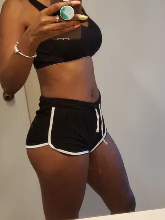 OnlyFans account  useechoc header 2